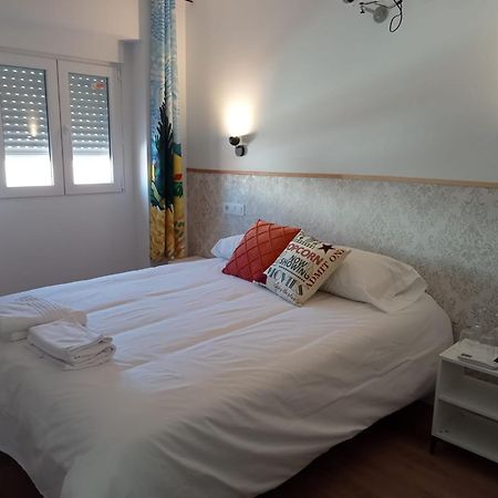 Sg Rooms Consuegra Buitenkant foto