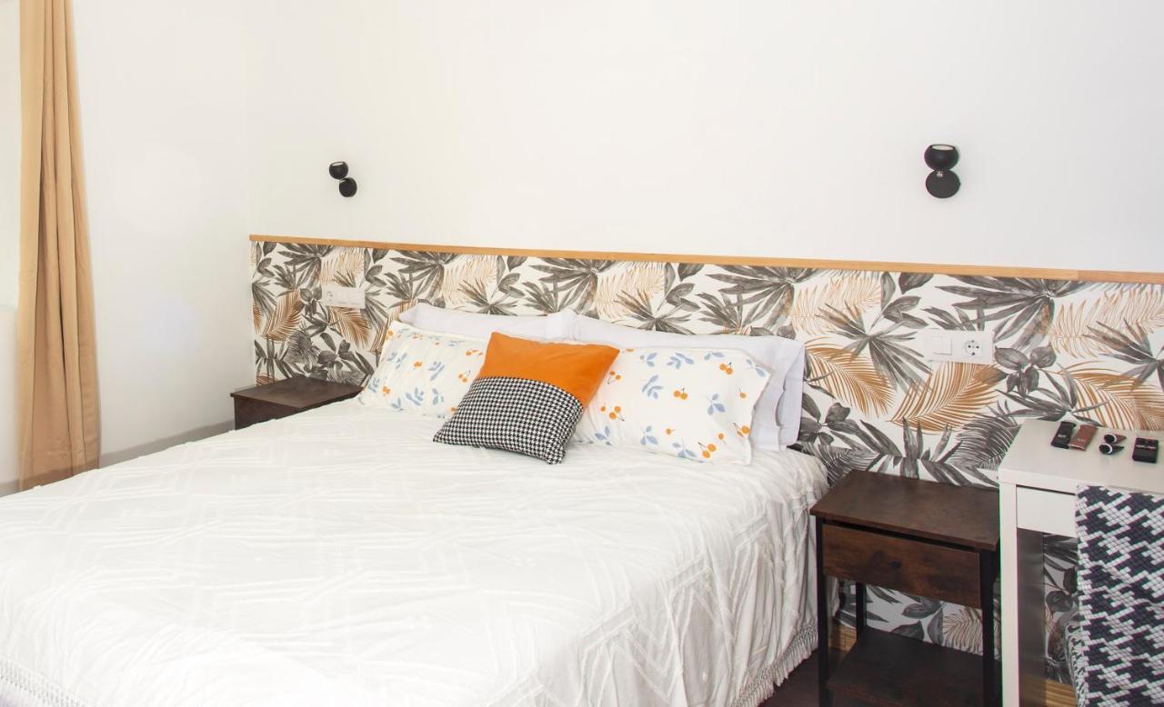 Sg Rooms Consuegra Buitenkant foto